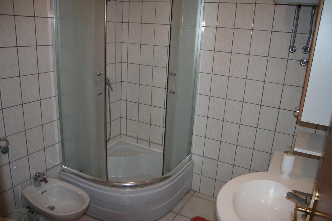 Apartmani Jankov Krk Town Eksteriør bilde