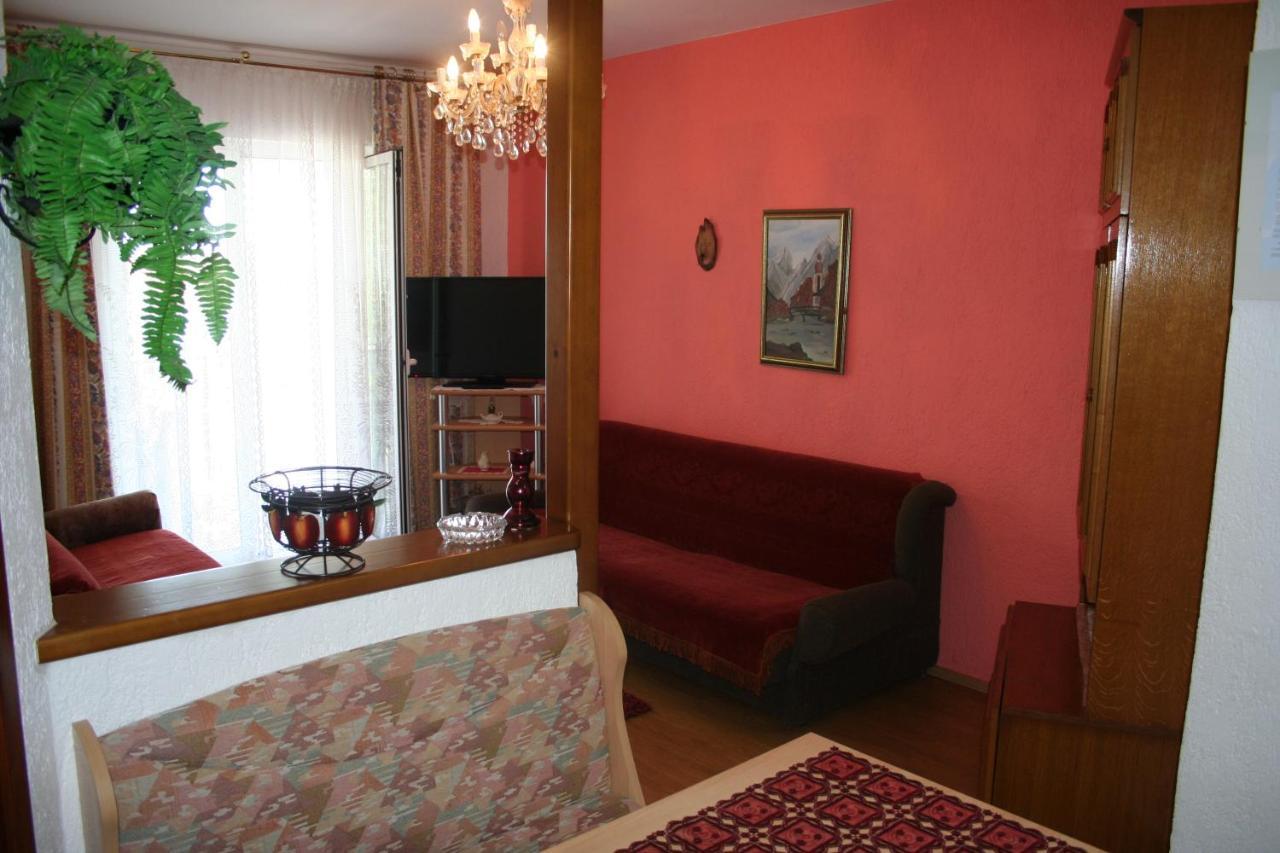 Apartmani Jankov Krk Town Eksteriør bilde